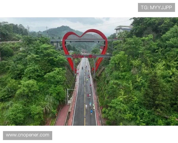 2025元帅故里魅力桑植徒步穿越活动精彩启程助力全民健身与文化传承