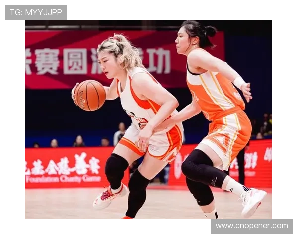 23岁王牌爆发轰22分助中国女篮再夺金成球队全新核心崛起强势