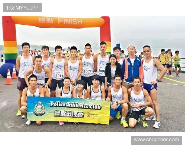 18岁五金勇夺佳绩展现挑战者张展硕的无限未来潜能之光璀璨征程上 18岁五金勇夺佳绩展现挑战者张展硕的无限未来潜能之光璀璨征程上